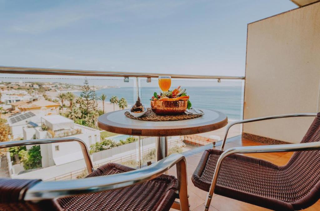 La Cala de Mijas: your perfect beach break on the sunny Costa del Sol - Gran Hotel Costa del Sol