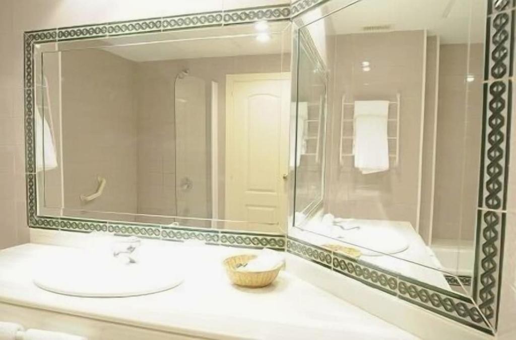 Sevilha: cruzeiro no Guadalquivir e spa - Simón Verde Hotel Apartamentos