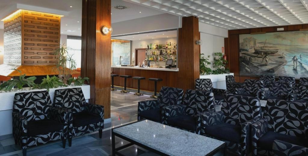 Discover the wonders of Malaga with this beachfront hotel - Soho Boutique Hotel Las Vegas