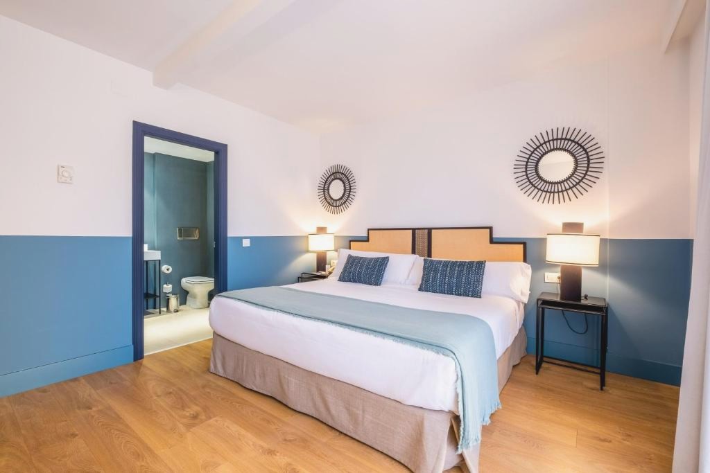 Discover the wonders of Malaga with this beachfront hotel - Soho Boutique Hotel Las Vegas