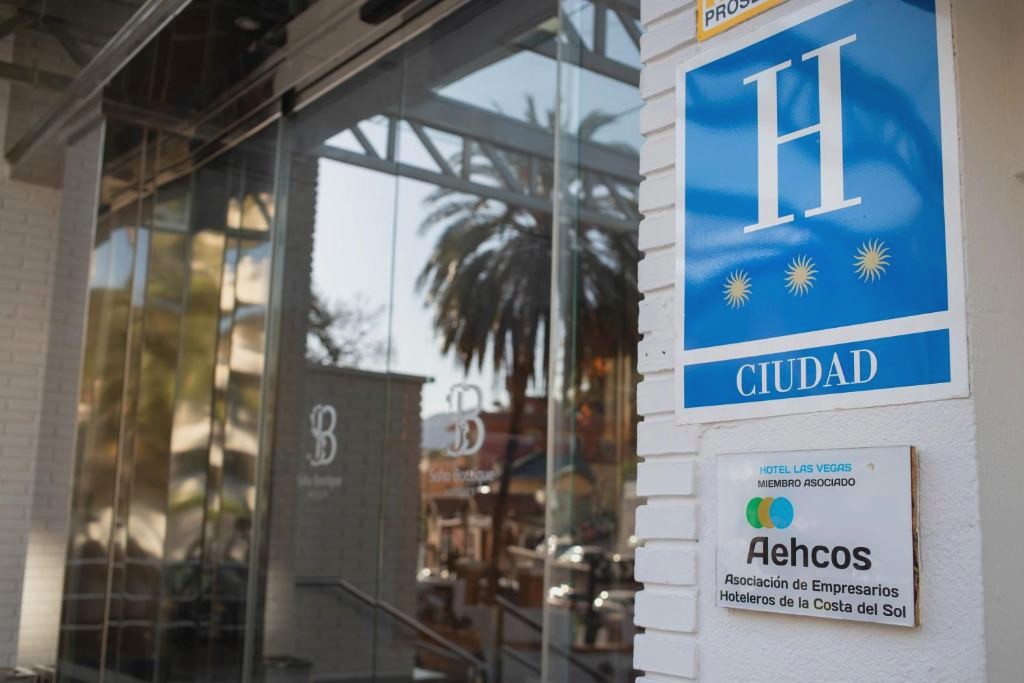 Discover the wonders of Malaga with this beachfront hotel - Soho Boutique Hotel Las Vegas