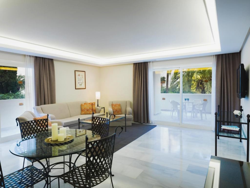 Aparthotel Monarque Sultán