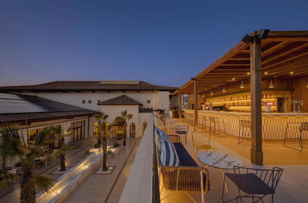 Impressive Playa Granada Golf