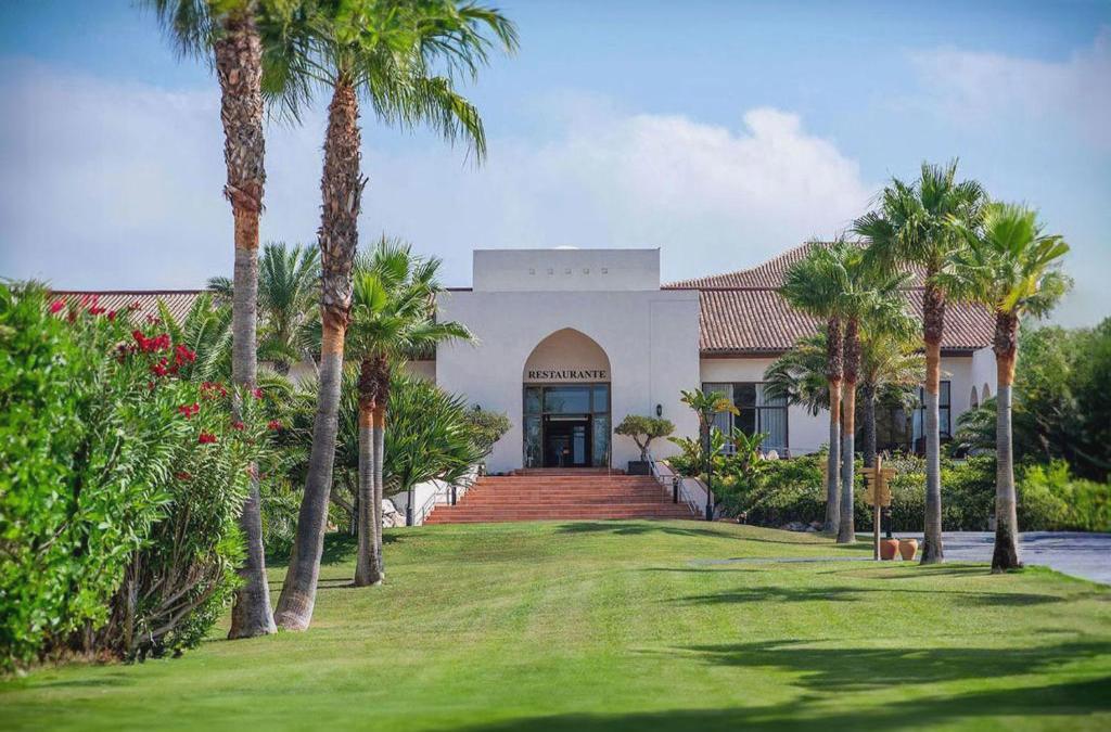 Impressive Playa Granada Golf