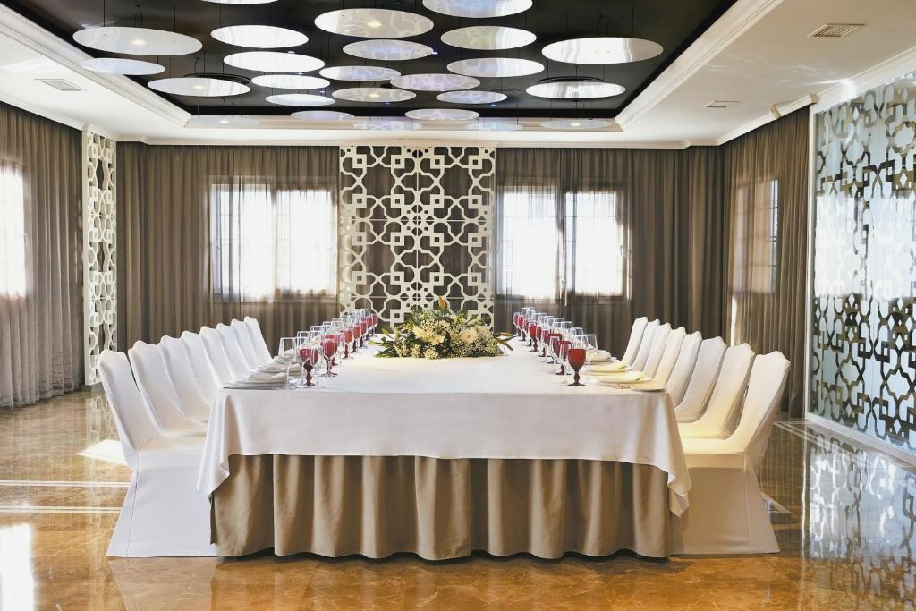Elba Motril Beach & Business Hotel