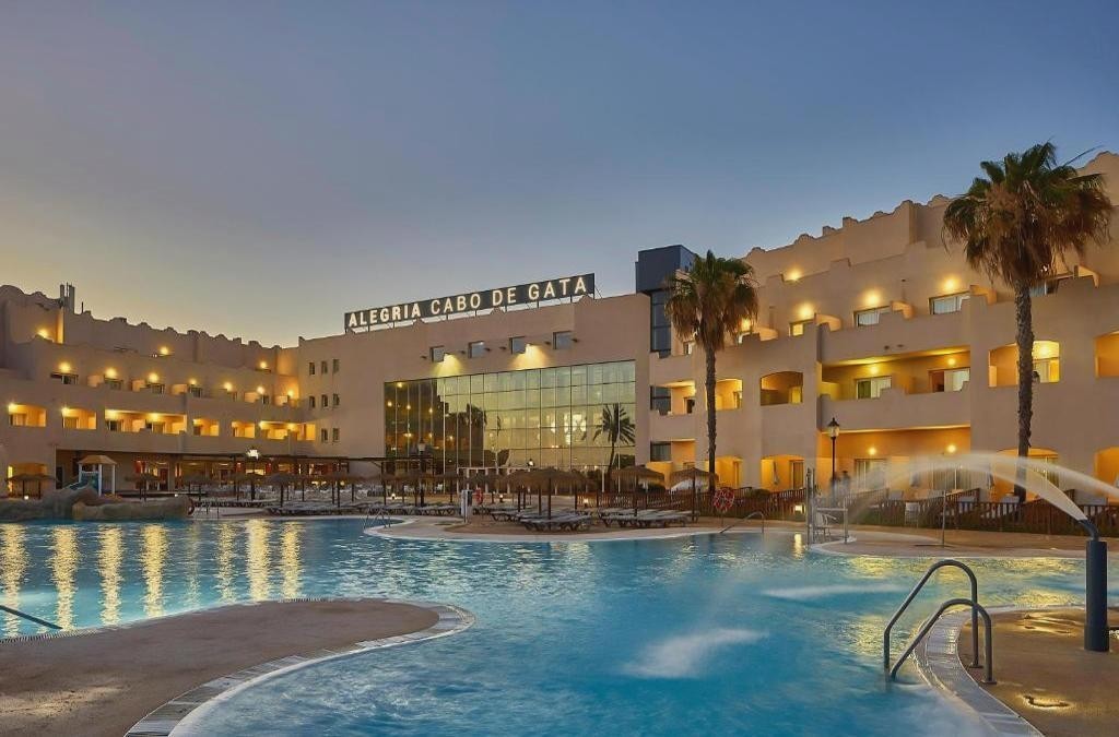 Sunshine season awaits: discover Cabo de Gata this Summer - ALEGRIA Cabo de Gata Aquafun