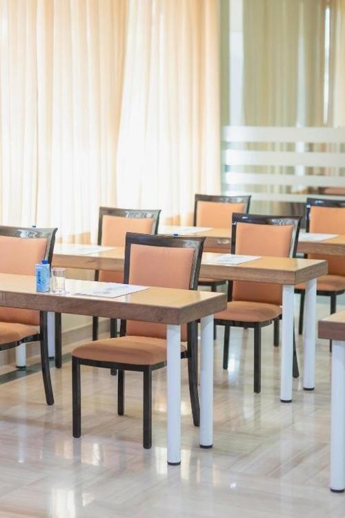 Die Costa del Sol jenseits von Málaga - Hotel BLUESEA Calabahia