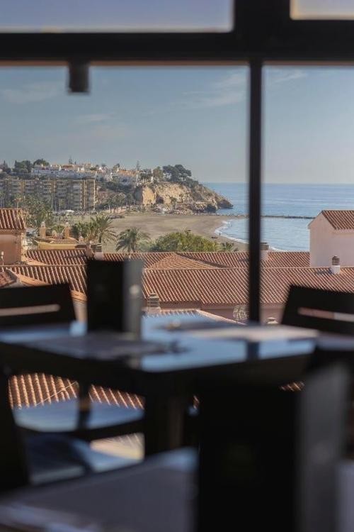 Die Costa del Sol jenseits von Málaga - Hotel BLUESEA Calabahia