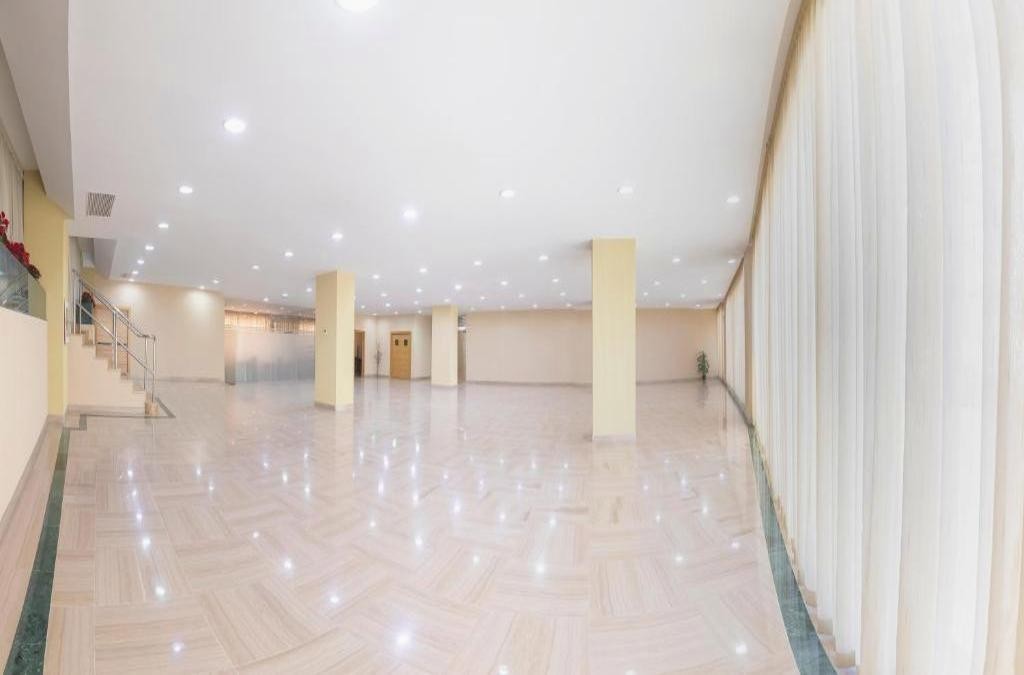 Die Costa del Sol jenseits von Málaga - Hotel BLUESEA Calabahia