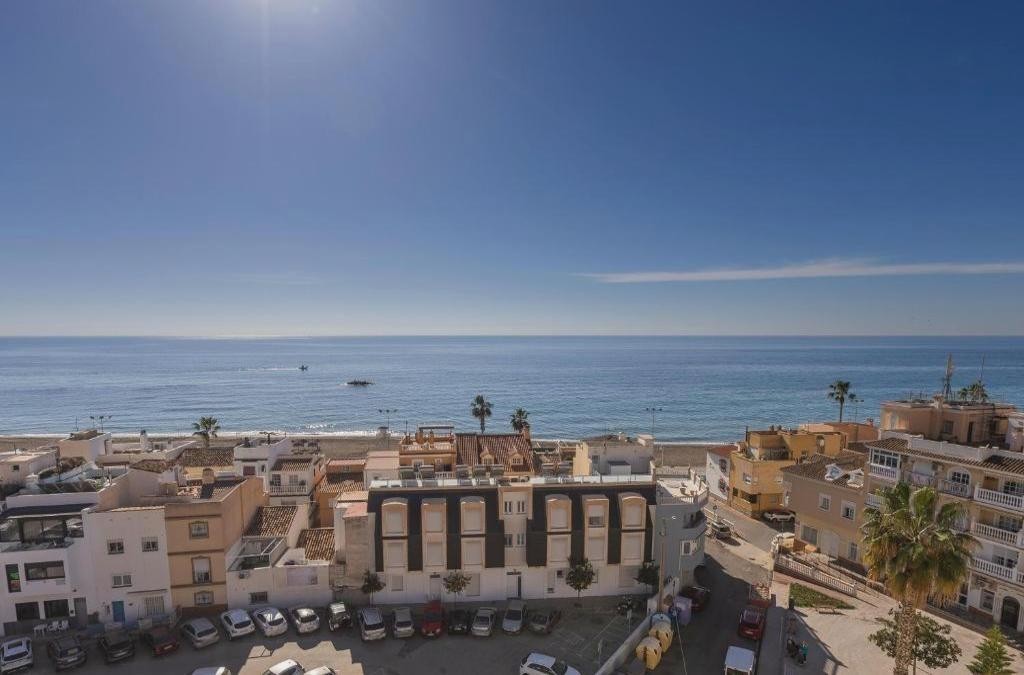 Die Costa del Sol jenseits von Málaga - Hotel BLUESEA Calabahia