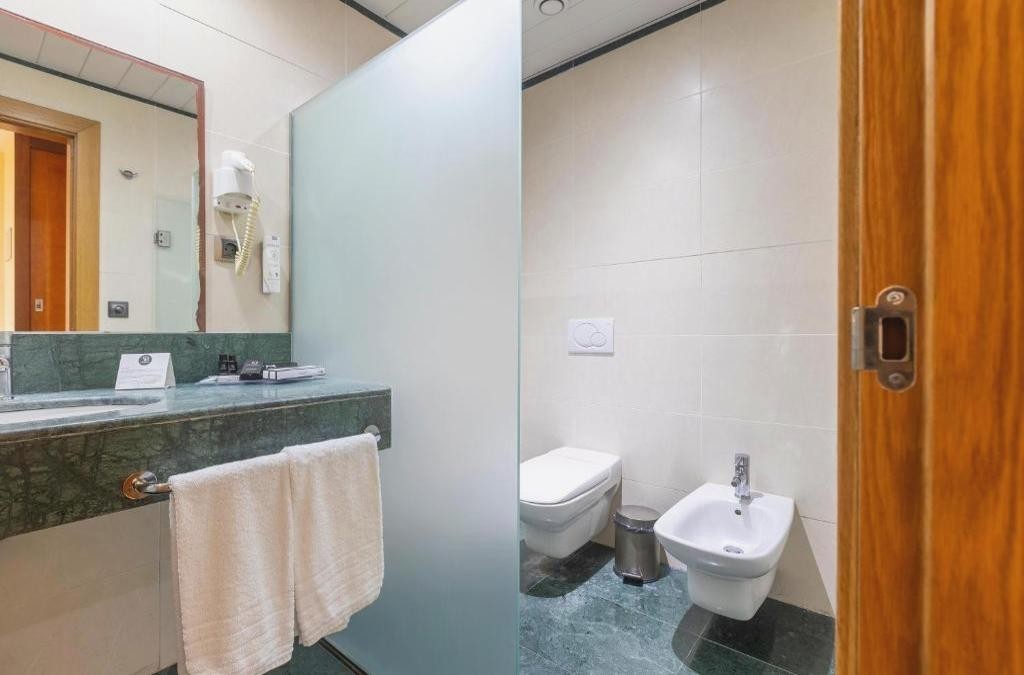 Die Costa del Sol jenseits von Málaga - Hotel BLUESEA Calabahia