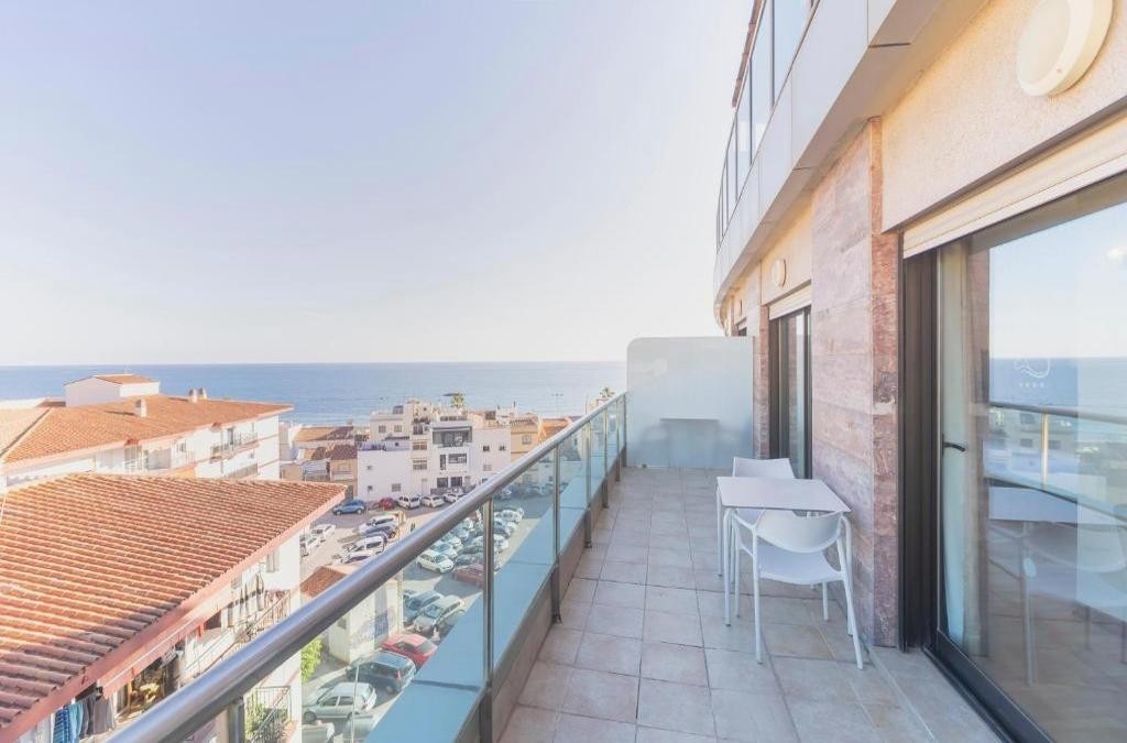 Die Costa del Sol jenseits von Málaga - Hotel BLUESEA Calabahia