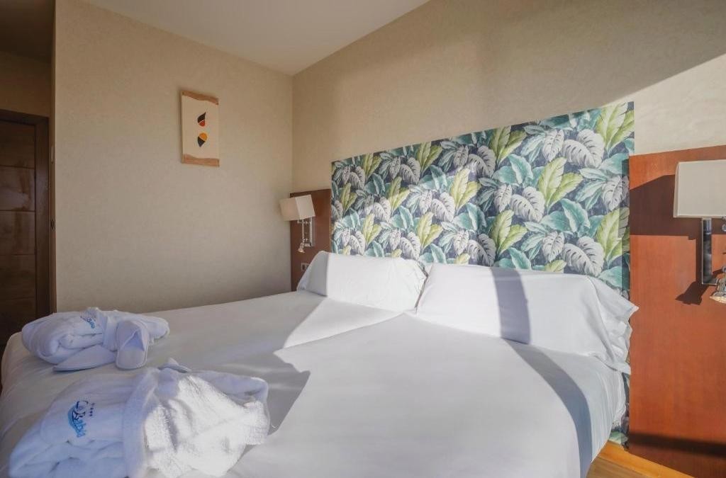 Die Costa del Sol jenseits von Málaga - Hotel BLUESEA Calabahia