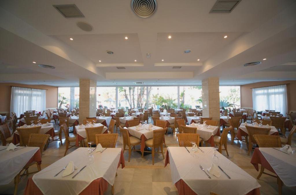 Apartahotel Arena Center