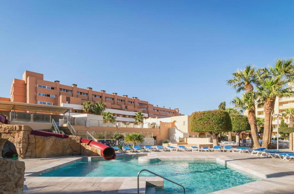 Retiro de praia familiar com vista para o Mediterrâneo em Roquetas de Mar - Alegria Fenix Family