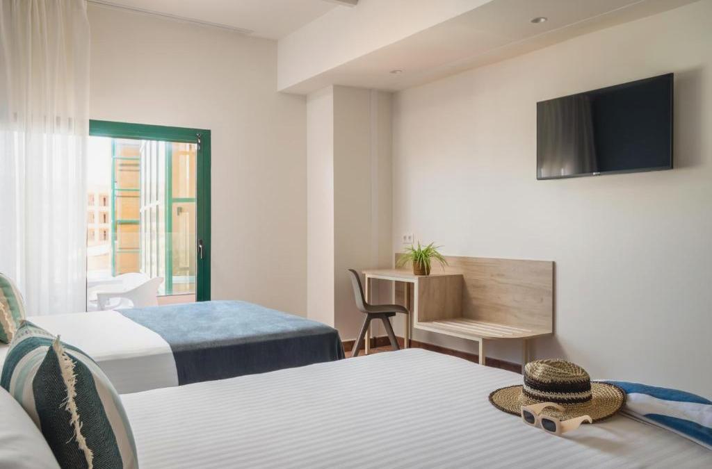 Roquetas: 4-Sterne-Hotel mit Rutschen - ALEGRIA Colonial Mar Aquafun