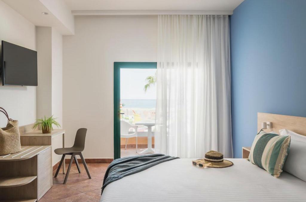 Roquetas: 4-Sterne-Hotel mit Rutschen