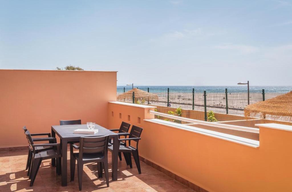 Roquetas: 4-Sterne-Hotel mit Rutschen - ALEGRIA Colonial Mar Aquafun