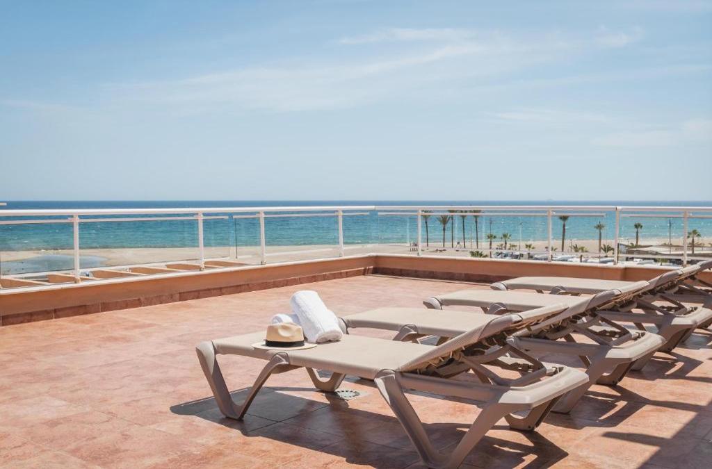 Roquetas: 4-Sterne-Hotel mit Rutschen - ALEGRIA Colonial Mar Aquafun