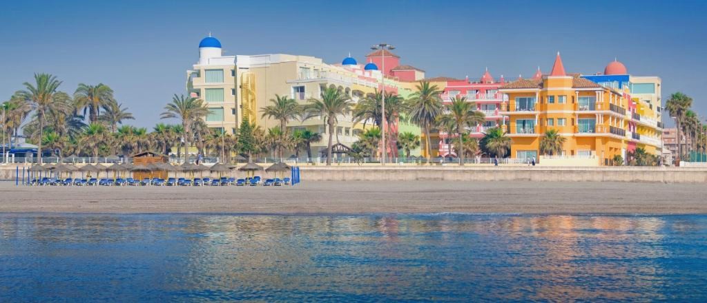 Mediterraneo Bay Hotel & Resort