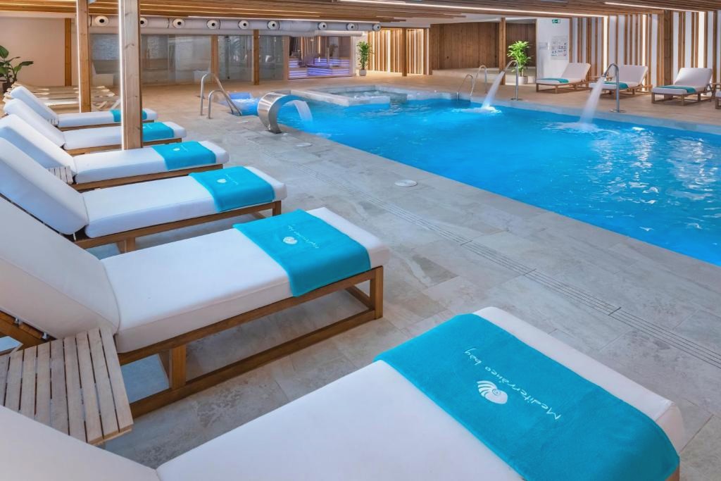 Mediterraneo Bay Hotel & Resort