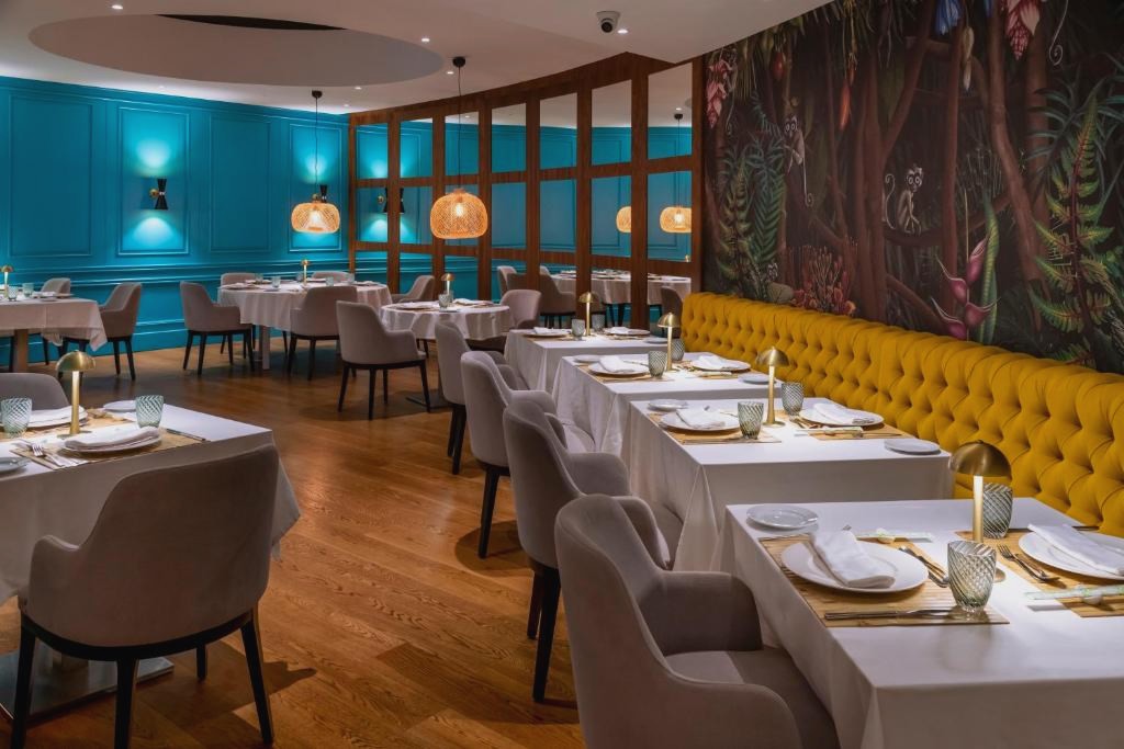 Mediterraneo Bay Hotel & Resort