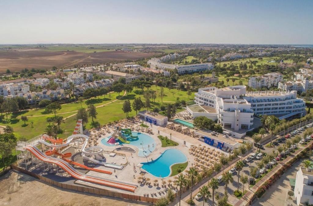 Last spots available! Make the most of summer in Rota! - ALEGRIA Costa Ballena Aquafun & Spa