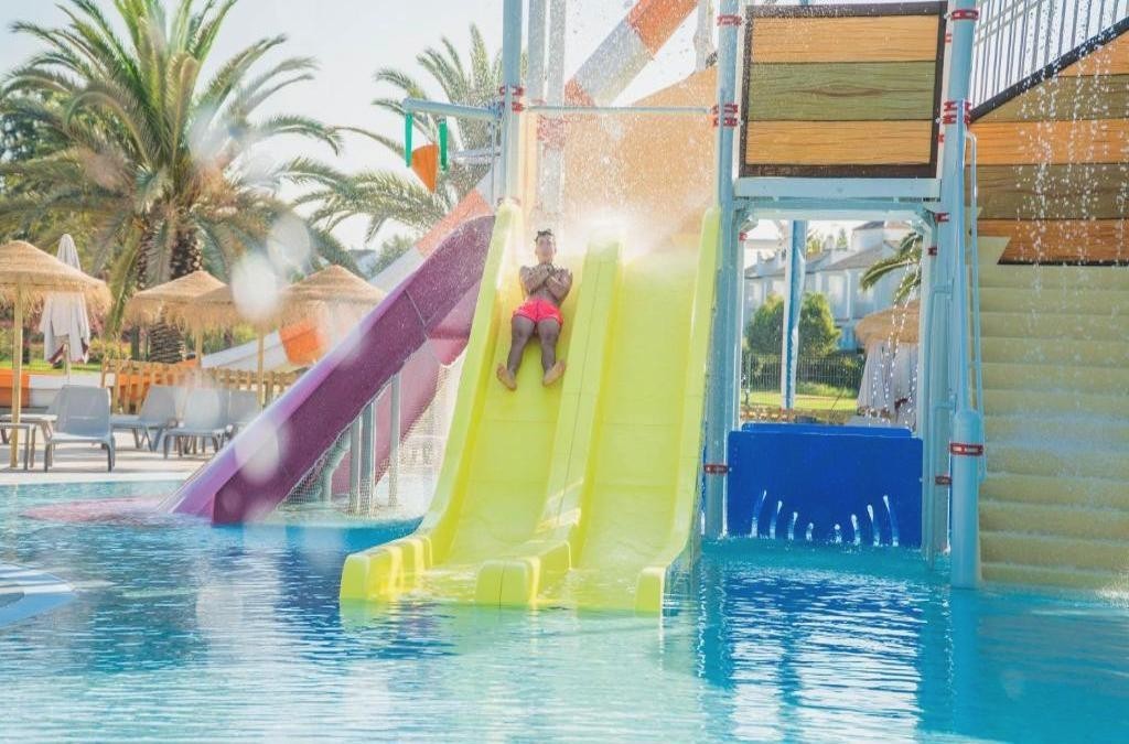 Last spots available! Make the most of summer in Rota! - ALEGRIA Costa Ballena Aquafun & Spa