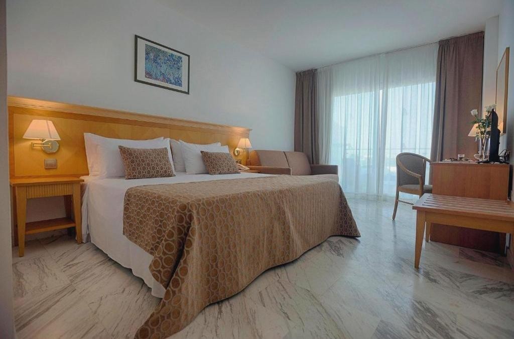 Last spots available! Make the most of summer in Rota! - ALEGRIA Costa Ballena Aquafun & Spa