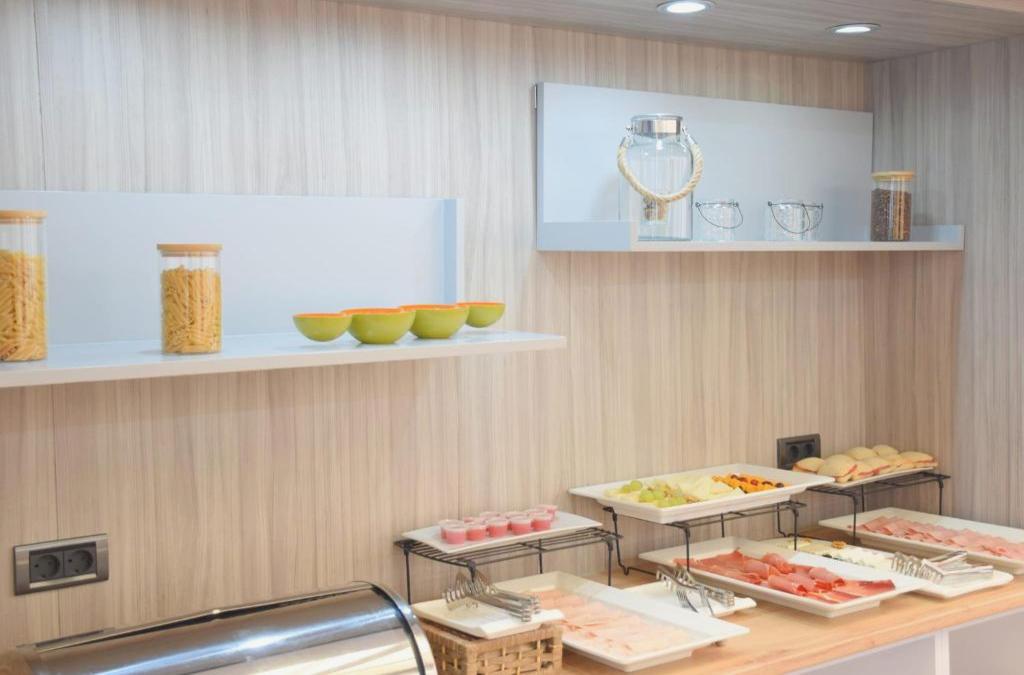 Discover Cadiz in the South of Spain - Hotel Salymar - Hotel Salymar