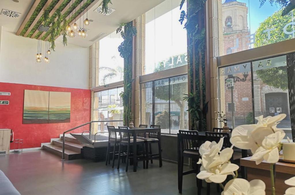 Discover Cadiz in the South of Spain - Hotel Salymar - Hotel Salymar