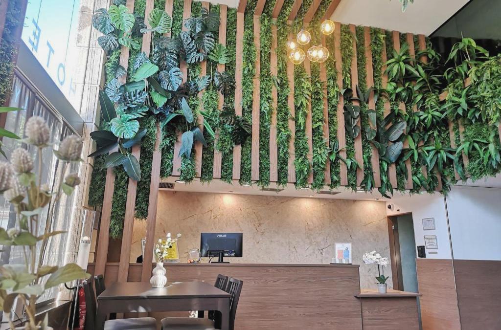 Discover Cadiz in the South of Spain - Hotel Salymar - Hotel Salymar