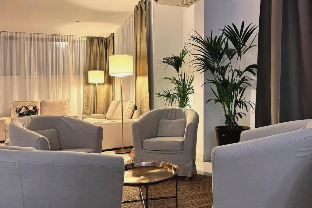 Summer in a 4* beachfront hotel in Cabo de Gata - Hotel Don Ignacio