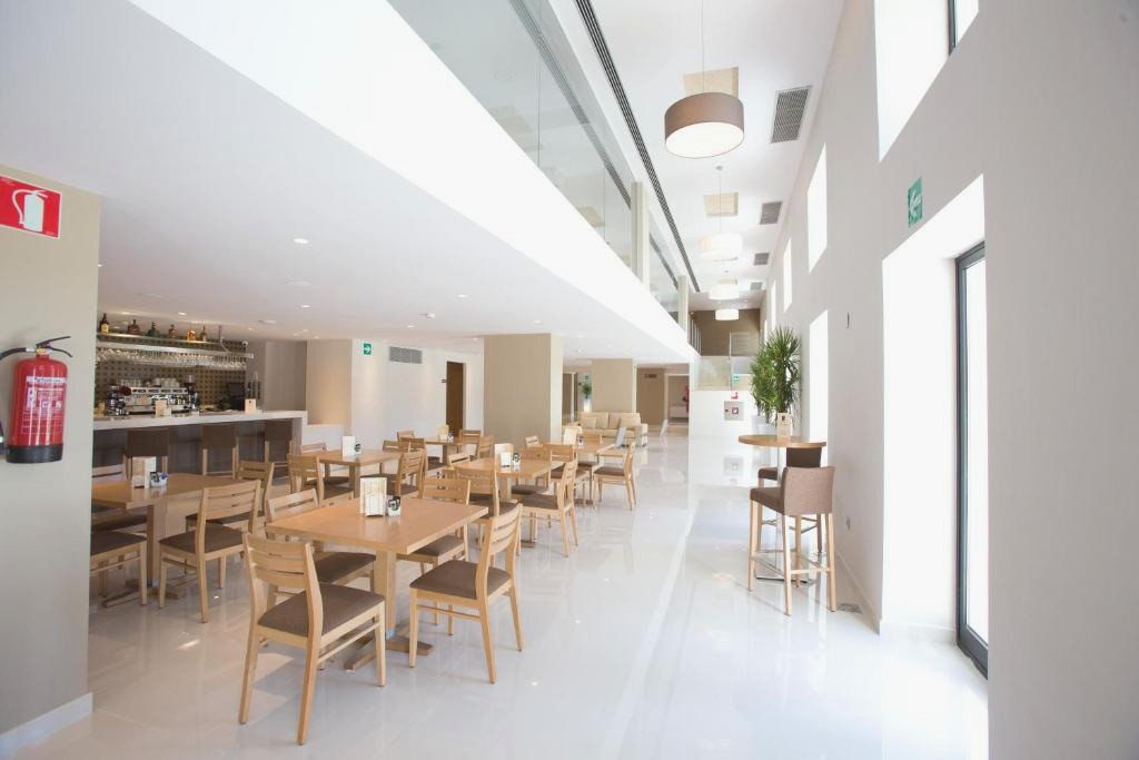 M.A. Hotel Sevilla Congresos