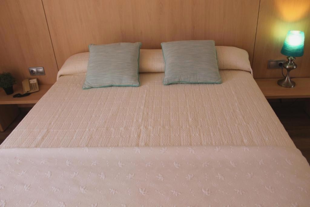 Advise Hotels Reina
