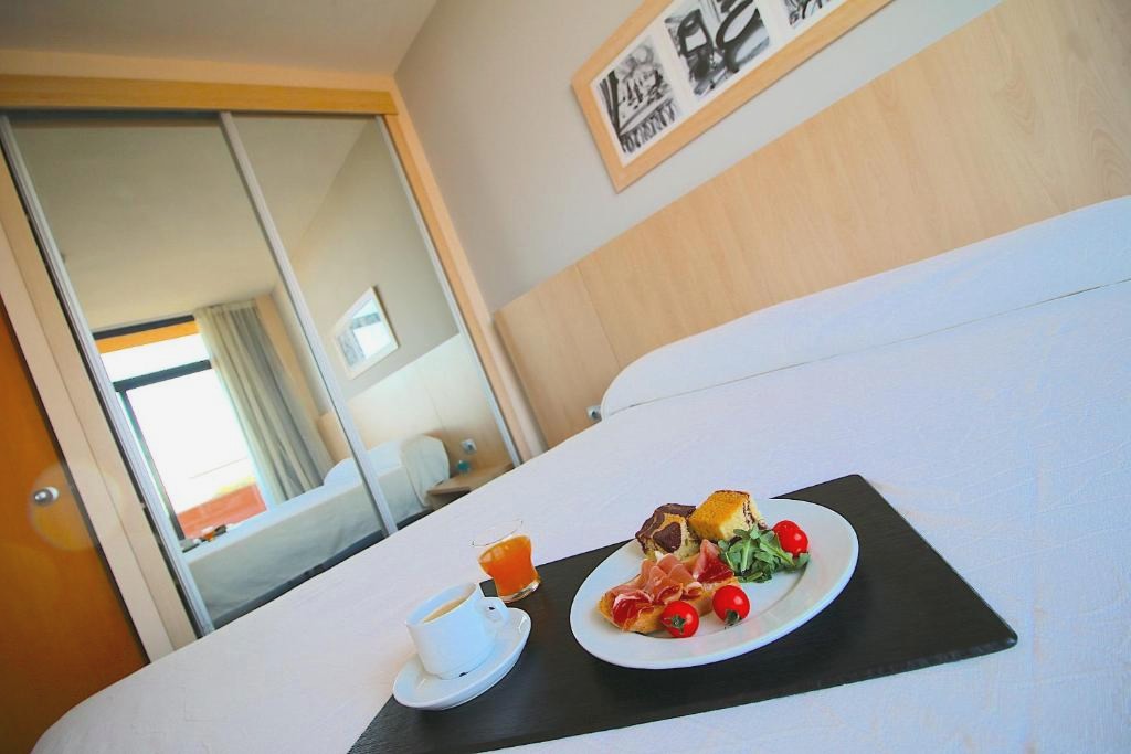 Advise Hotels Reina