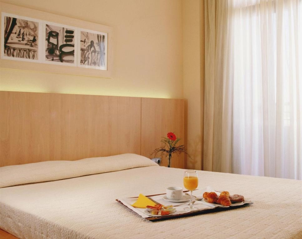 Advise Hotels Reina