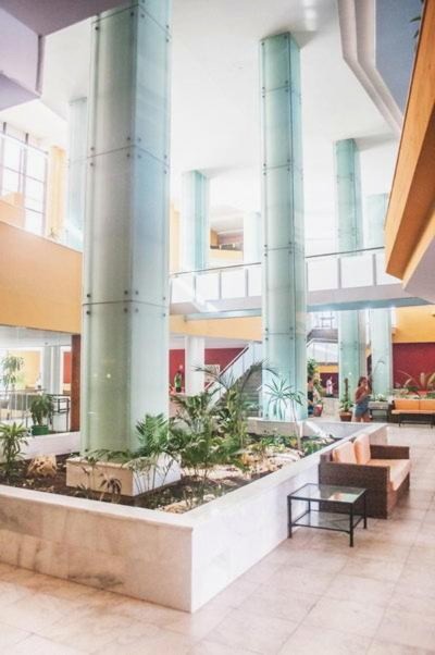 Advise Hotels Reina