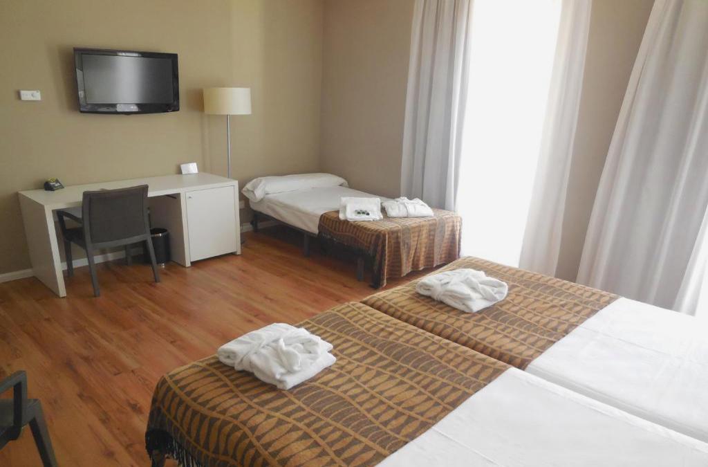 Alhama de Aragón: Entspannung im Thermalpool - Hotel Balneario Alhama de Aragón