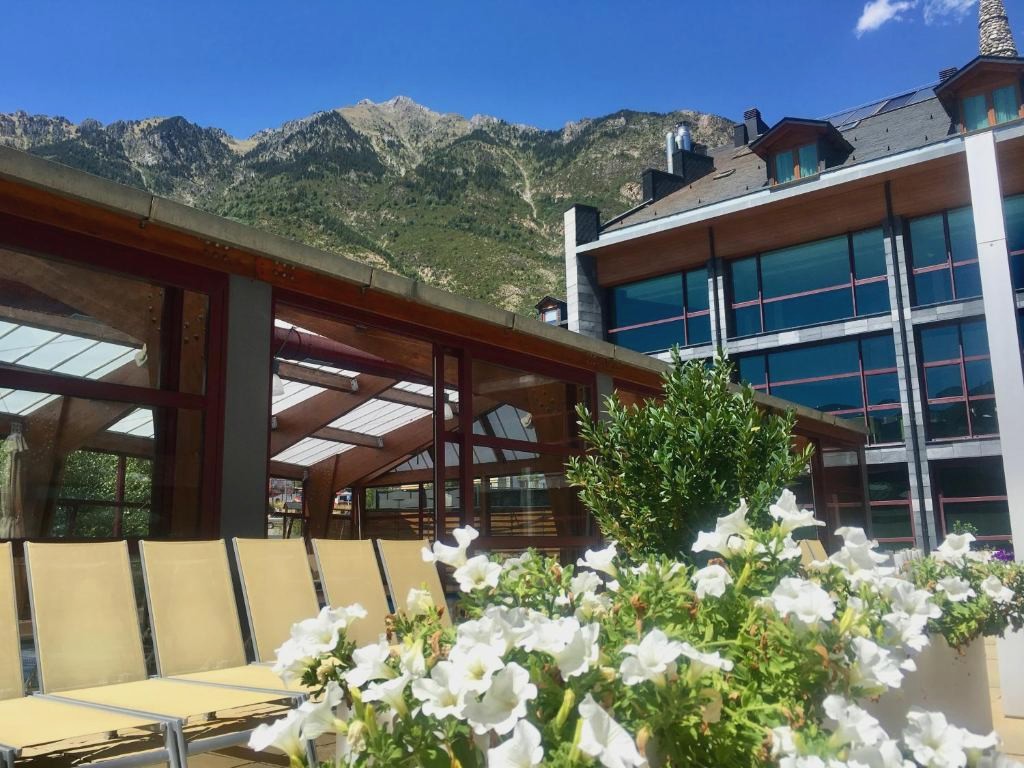 Sommos Hotel Aneto