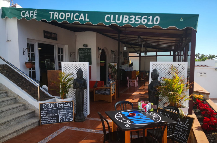 Castillo Beach Club