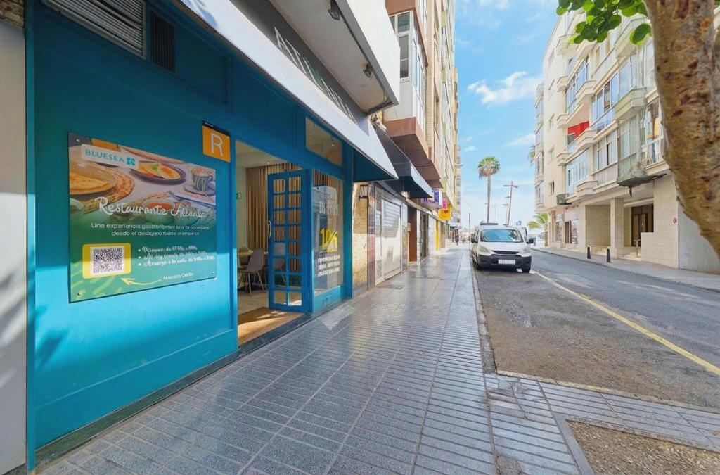 Urban island vibes in Las Palmas