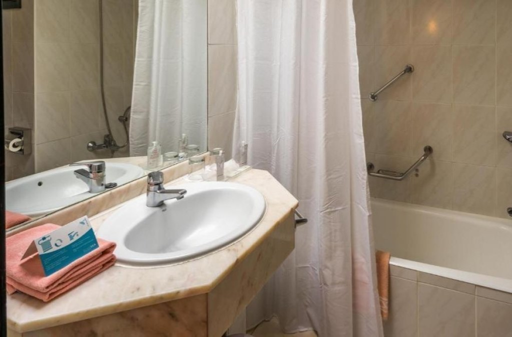 Your Holiday in Tenerife with ALL INCLUSIVE - BLUESEA Costa Jardin & Spa