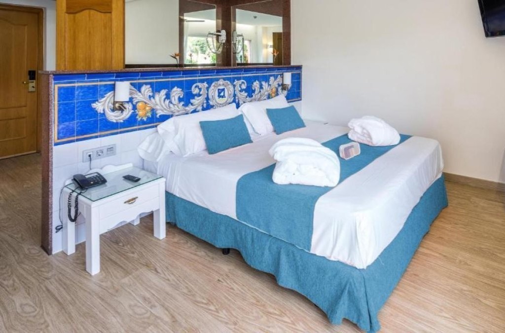 Your Holiday in Tenerife with ALL INCLUSIVE - BLUESEA Costa Jardin & Spa