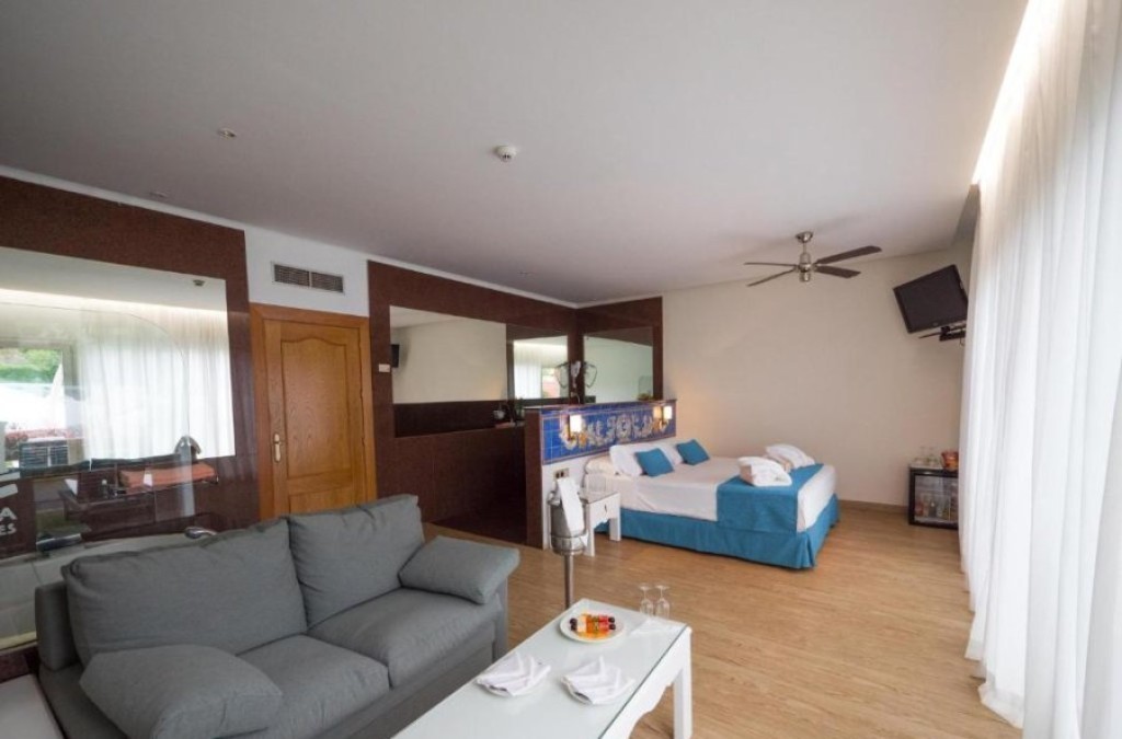 Your Holiday in Tenerife with ALL INCLUSIVE - BLUESEA Costa Jardin & Spa