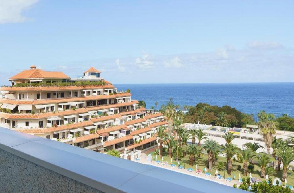 Hotel Alua Tenerife - 50% Discounts for Kids!