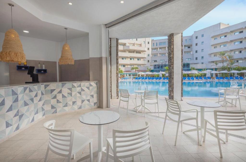 Hotel Alua Tenerife - 50% Discounts for Kids! - Alua Tenerife