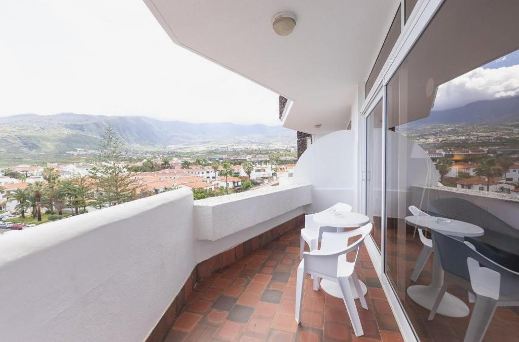 Puerto de la Cruz: Swap your winter coat for a break - Complejo BLUESEA Puerto Resort