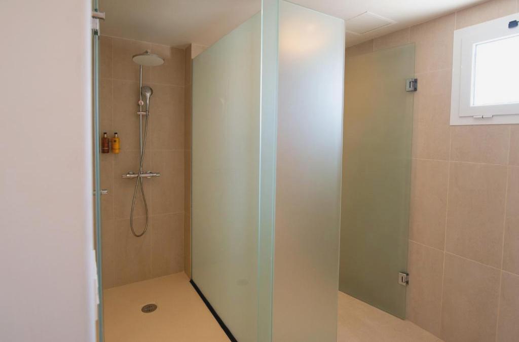 Enjoy Lanzarato at a 4-star hotel - SENTIDO Aequora Lanzarote Suites