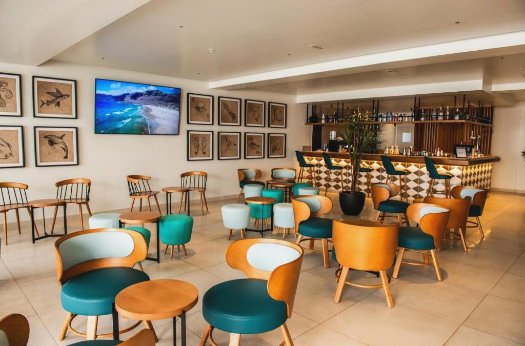 Enjoy Lanzarato at a 4-star hotel - SENTIDO Aequora Lanzarote Suites